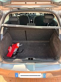 Renautl Clio 4900 euro