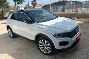 Volkswagen T Roc TD  25 mila km