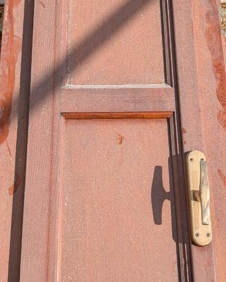 Infissi in legno massello - porte, finestre e port