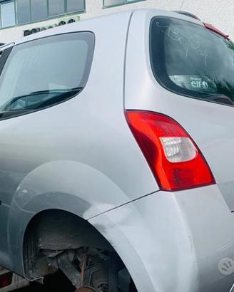 Renault Twingo benzina solo per ricambi