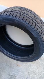 2 gomme Pirelli runflat 275. 40.19