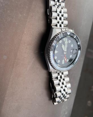 Seiko 5 sports GMT SSK001