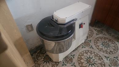 vende impastatrice