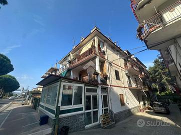 4 LOCALI A VILLAPIANA