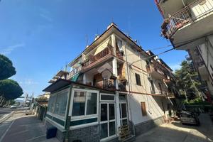 4 LOCALI A VILLAPIANA