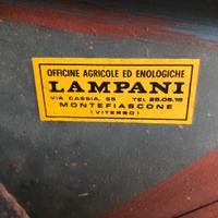 Pigiatrice per uva