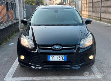 Ford Focus Titanium 115Cv 2012