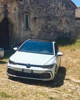 Golf VIII 2020 1.5 etsi evo R-Line 130cv dsg