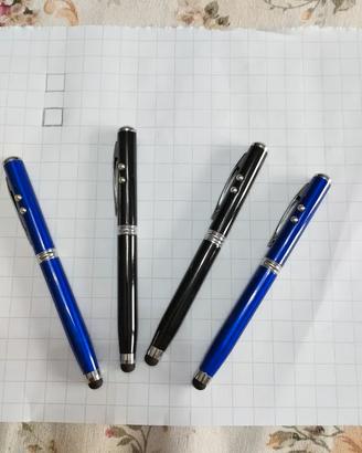 4 Penne Touch Screen Puntatore Torcia 4in1