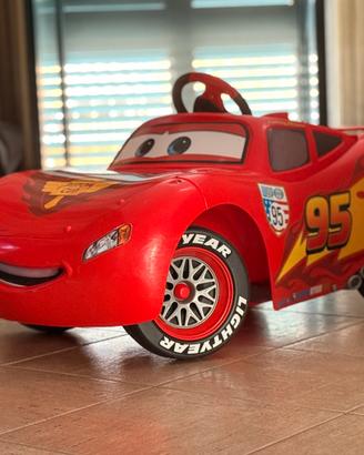 Macchina elettrica Disney Cars -Saetta McQueen