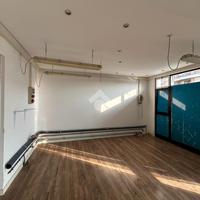 NEGOZIO A CAERANO DI SAN MARCO