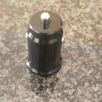 carabateria USB per auto 