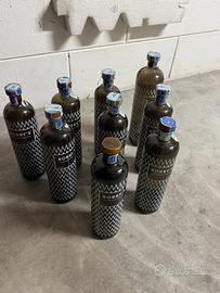Bottiglie gin vuote