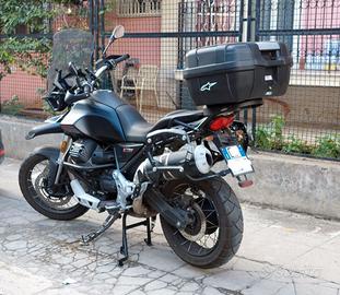 Moto Guzzi V85 tt