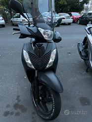 Honda SH 125 Scooter usata in vendita in Sicilia