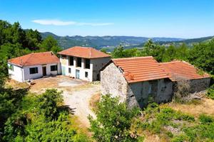 Rustico / Casale di 500 m² con 5 locali a Cortemil