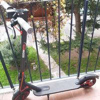 Monopattino elettrico scooter 