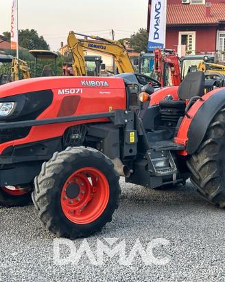 KUBOTA M5071