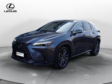 Lexus NX Plug-in 4WD Luxury
