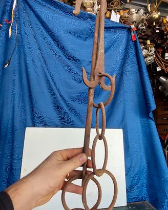 antico gancio accessorio per camino forgiato a man