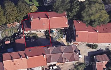 CASA SEMINDIPENDENTE A MATHI