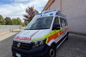 VOLKSWAGEN CRAFTER AMBULANZA 4X4 (CASAL) VP