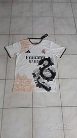 Maglia Real Madrid Concept Snake – Rimini