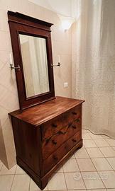 Mobiletto noce antico  e specchio antico