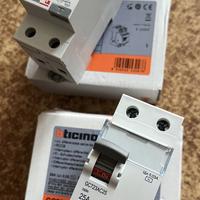 2 Interruttori Differenziale BTICINO GC723AC25
