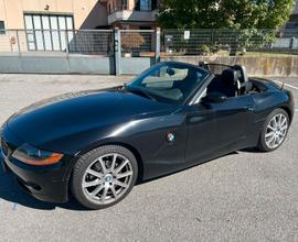 BMW Z4 e85 2.2i 2005 Meccanica rifatta