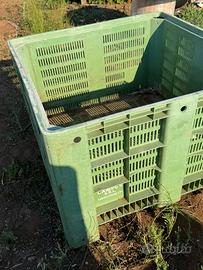 Bins in plastica