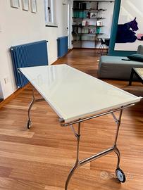 Carrello Kartell modello Battista 