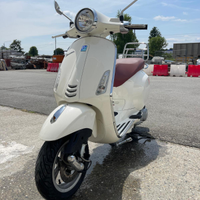 Piaggio Vespa Primavera 125