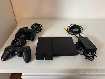 Playstation 2 Slim + 2 controller + Eye Toy