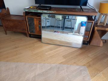 Specchio per bagno con strip LED