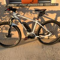 E-BIKE KTM Macina action 29 taglia L
