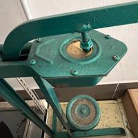 Tappatrice +scolabottiglie