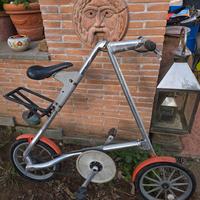 Bici Strida pieghevole 