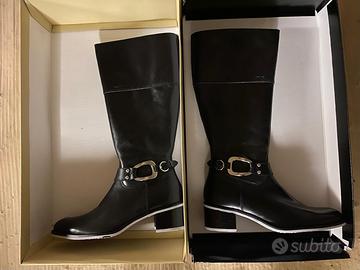 Stivali Geox di pelle da donna