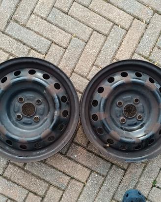 2x Cerchi in ferro 15'' Toyota Yaris 
