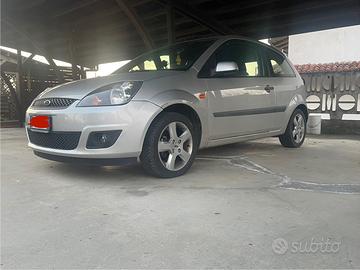 FORD FIESTA 2006 jd3