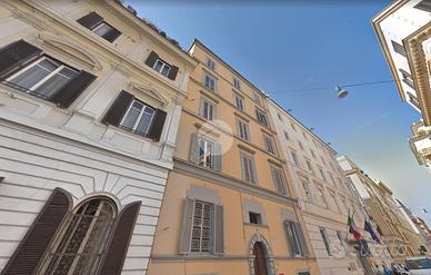 MONOLOCALE A ROMA