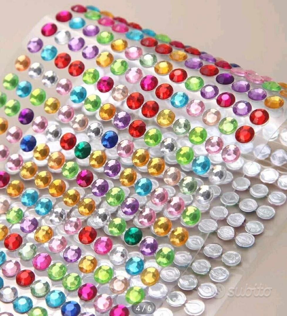 250pezzi Strass Adesivi Multicolor Brillantini - Abbigliamento e Accessori  In vendita a Messina