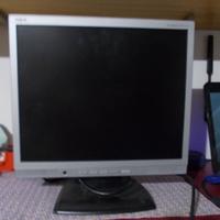 Lcd monitor NEC 73vm