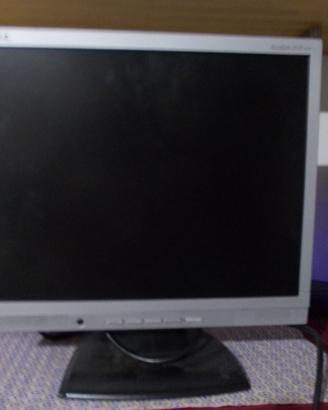 Lcd monitor NEC 73vm