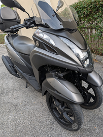 Yamaha Tricity 155 nero Matt