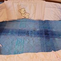 Paracolpi per lettino con sponde