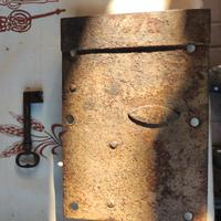 Serratura in ferro battuto con chiave