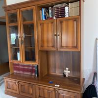 MOBILE  IN LEGNO CON CRISTALLIERA