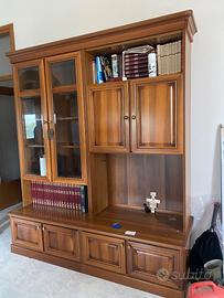 MOBILE  IN LEGNO CON CRISTALLIERA